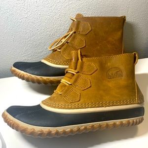 Sorel Duck Booties